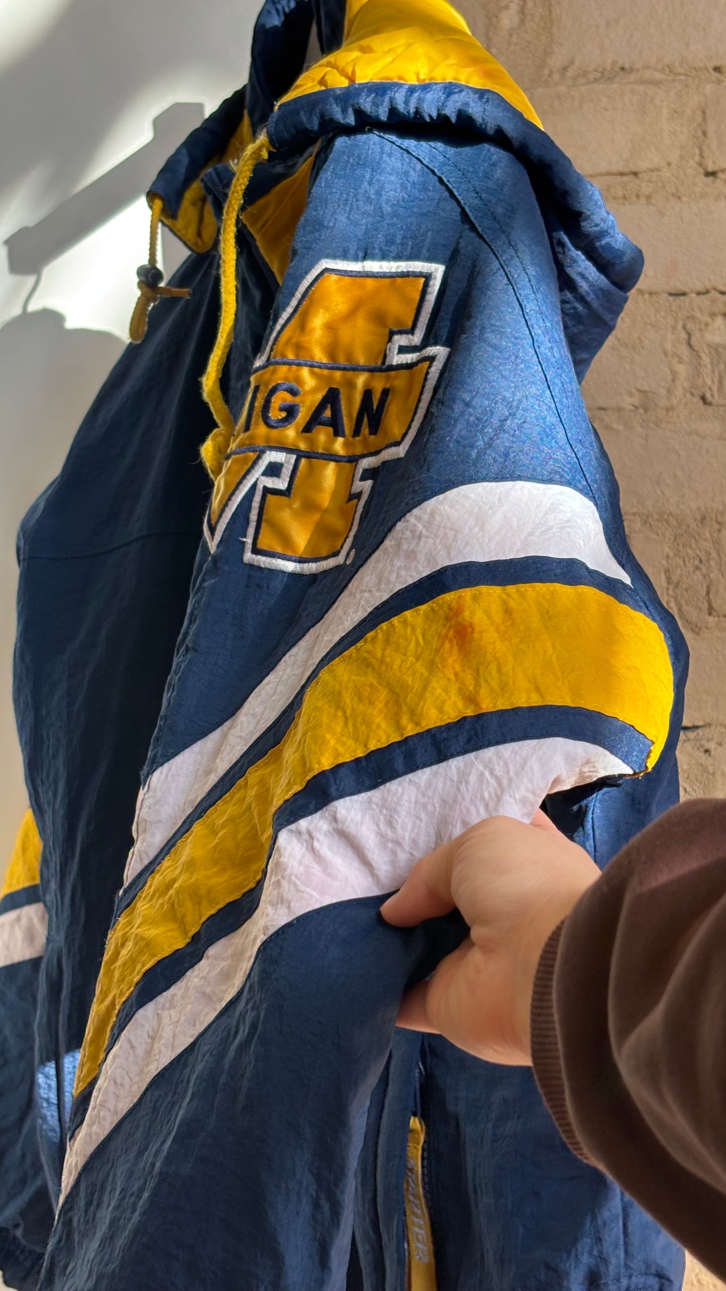 Booth 1 University of Michigan Starter Jacket (L/XL)