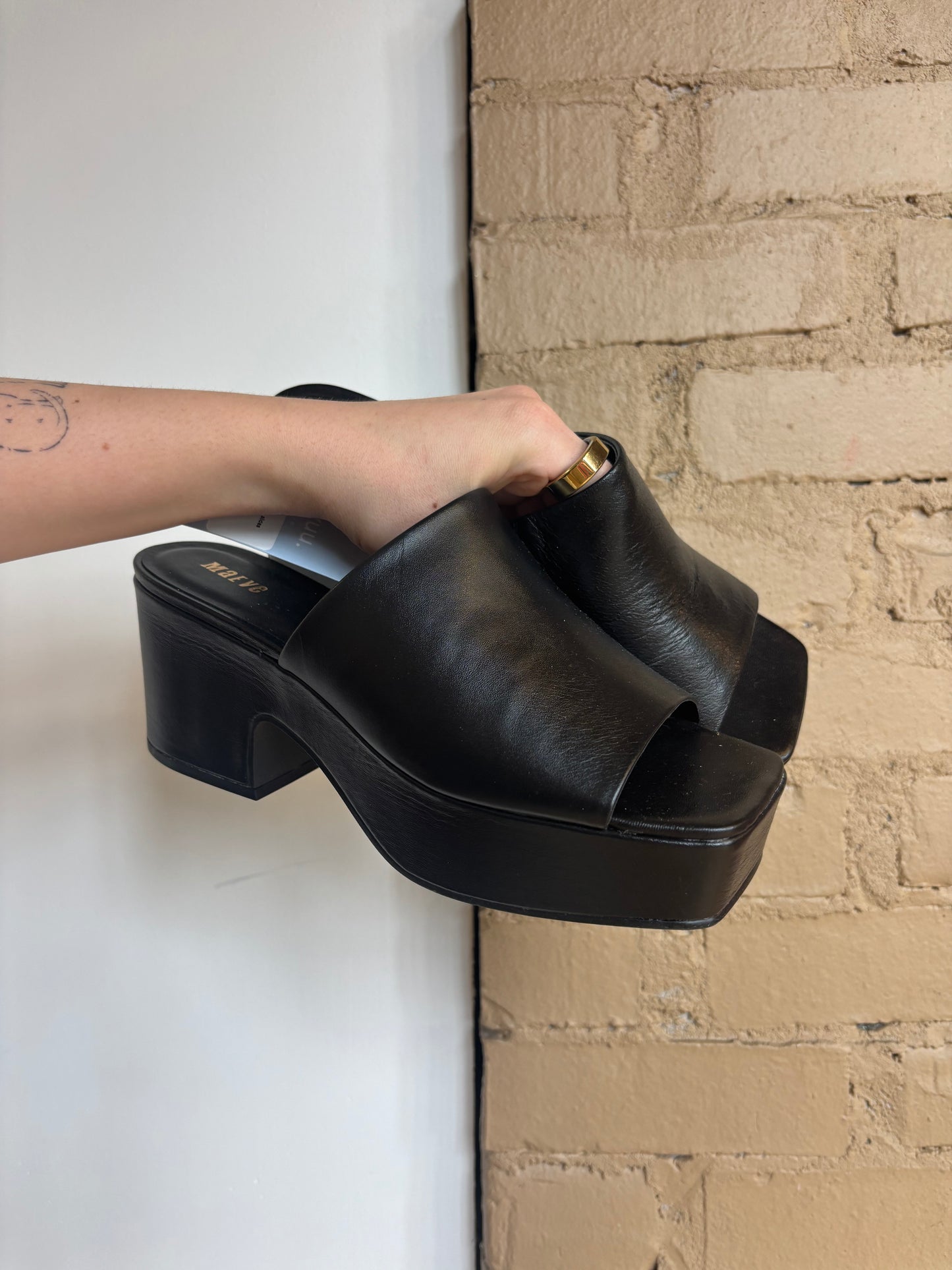 Booth 9 Maeve Black Wedge Slides (39)