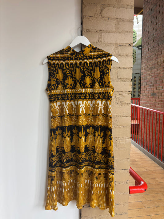 Booth 9 Vintage Gold/Black Dress (M/L)