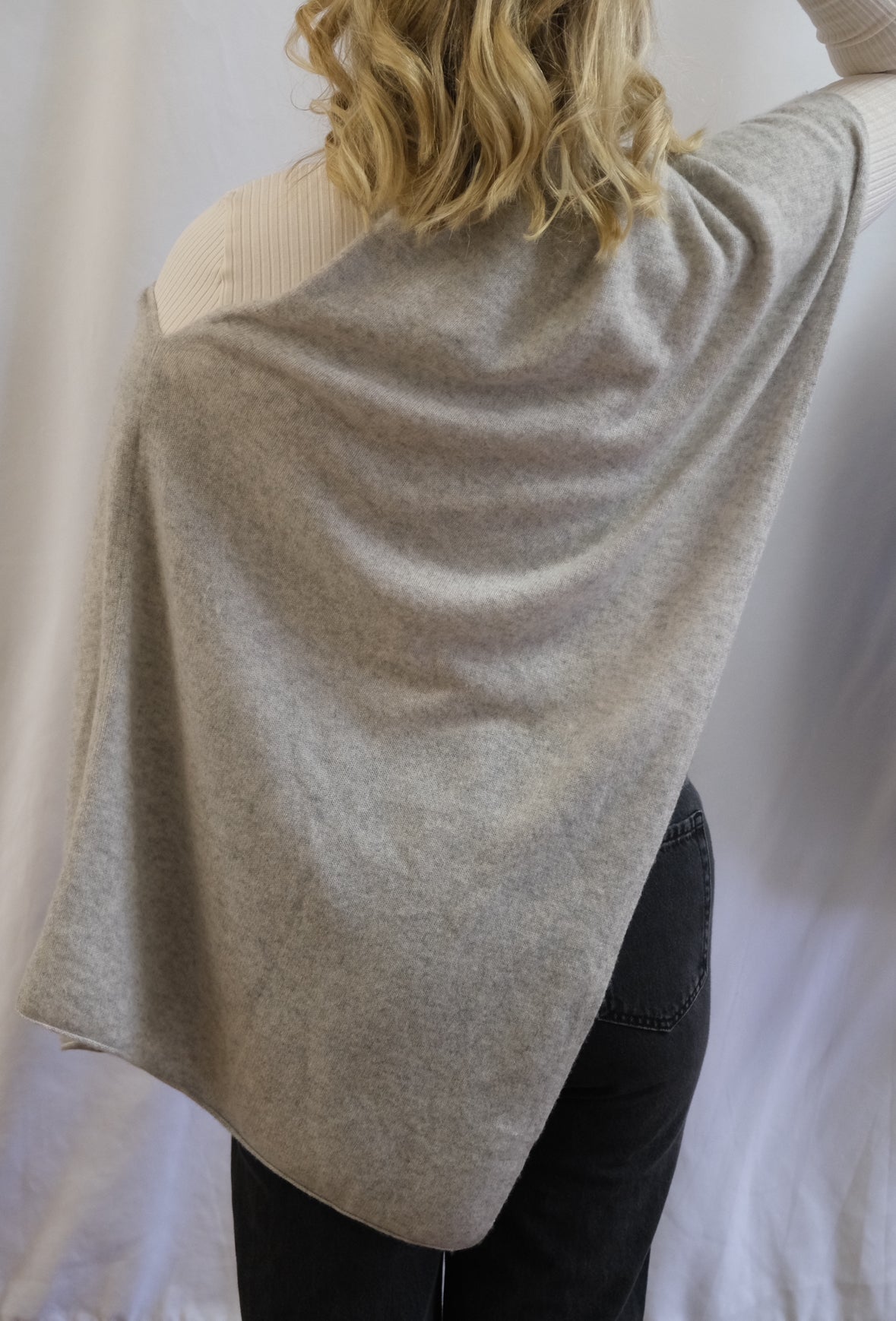 Booth 17 Letarte Cashmere Wrap (O/S)