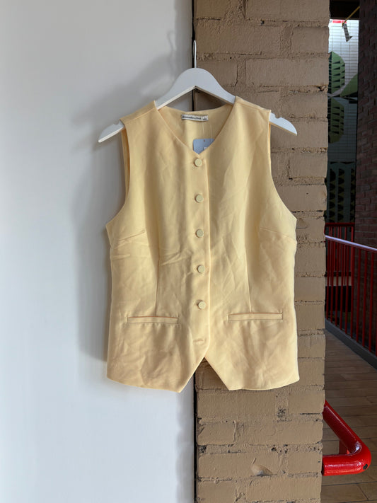 Booth 18 NWT A&F Vest Top (L)