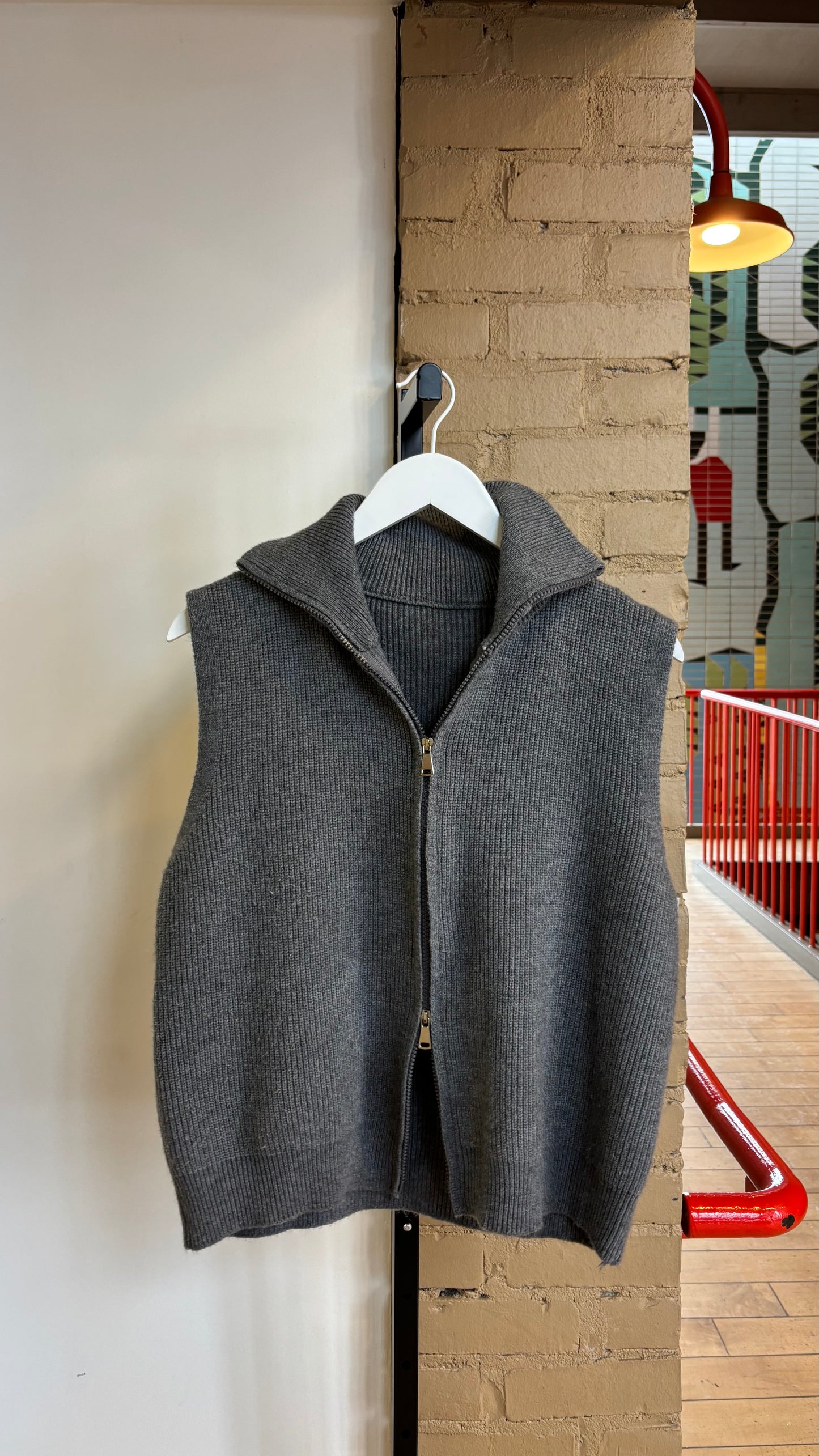 Booth 9: Gray Double Zip Vest (M)