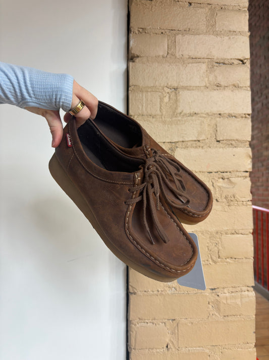 Booth 3 Brown Clarks Leather Shoes (9)