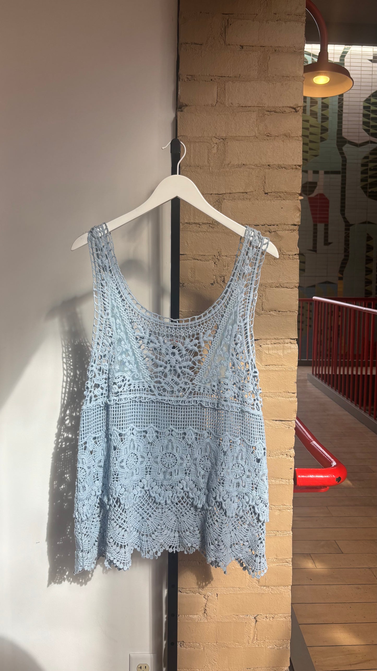 Booth 5 NWT Y2K Deadstock Blue Crocheted Top (L/XL)