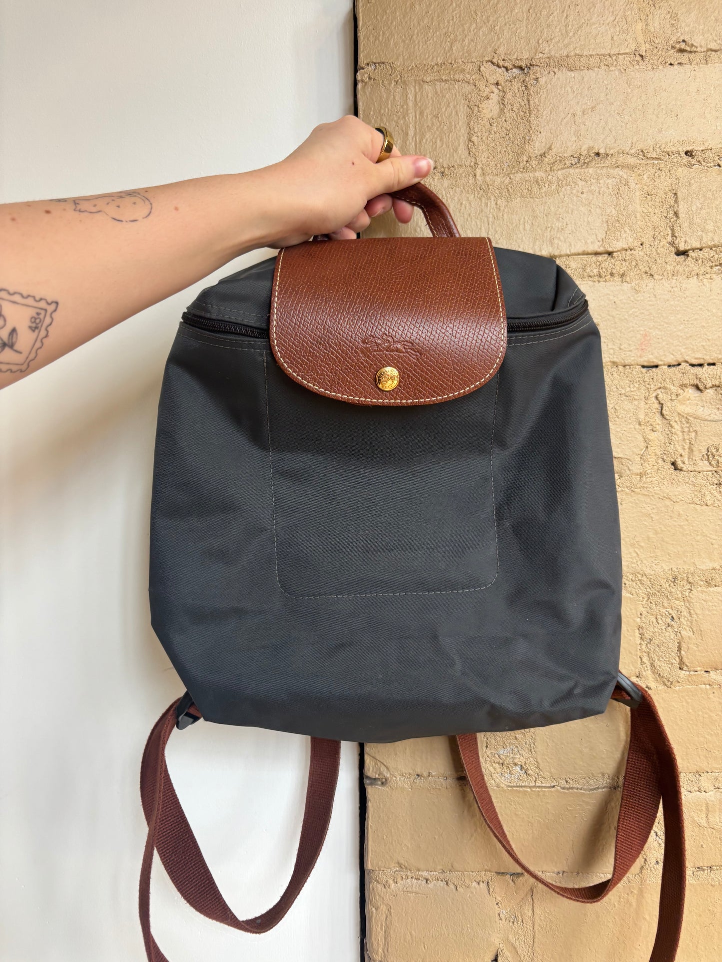 Booth 6 Longchamp Le Pliage Backpack (Dark Grey)